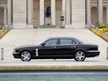 Jaguar Concept-Eight 2005 17